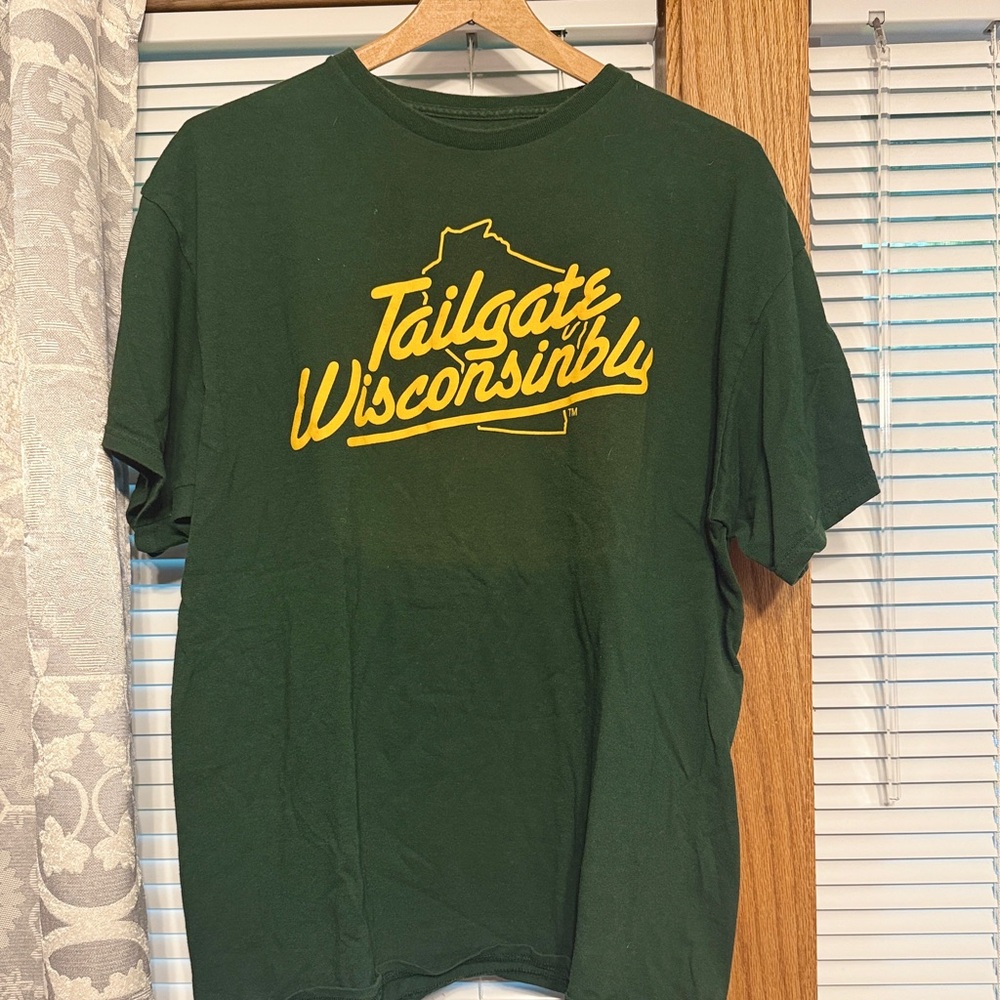 Green and Gold Drink Wisconsinbly T-Shirt XL